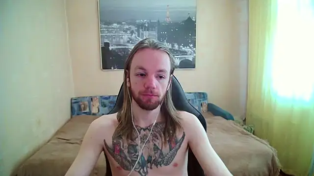 Snapshot of AdamDickens chatting on May 19, 2026, 9:05 am AdamDickens online show from May 19, 2026, 9:05 am