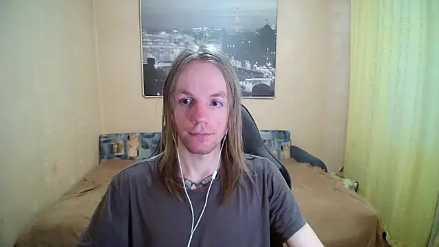 Snapshot of AdamDickens chatting on April 17, 2026, 1:52 am AdamDickens online show from April 17, 2026, 1:52 am