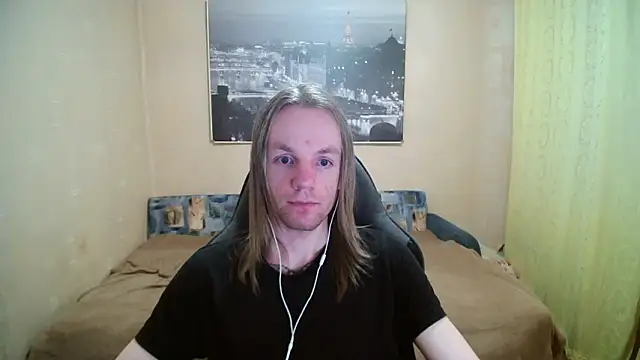 Snapshot of AdamDickens chatting on March 31, 2026, 6:21 pm AdamDickens online show from March 31, 2026, 6:21 pm