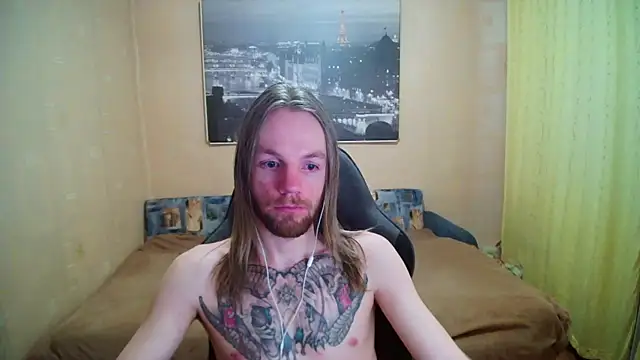 Snapshot of AdamDickens chatting on May 20, 2026, 10:29 pm AdamDickens online show from May 20, 2026, 10:29 pm