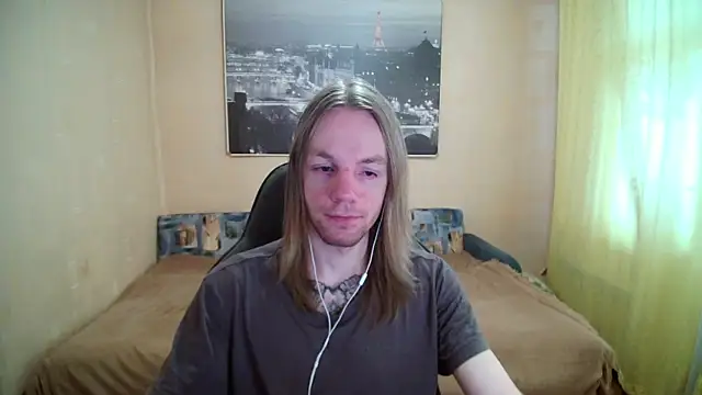 Snapshot of AdamDickens chatting on April 19, 2026, 1:12 pm AdamDickens online show from April 19, 2026, 1:12 pm