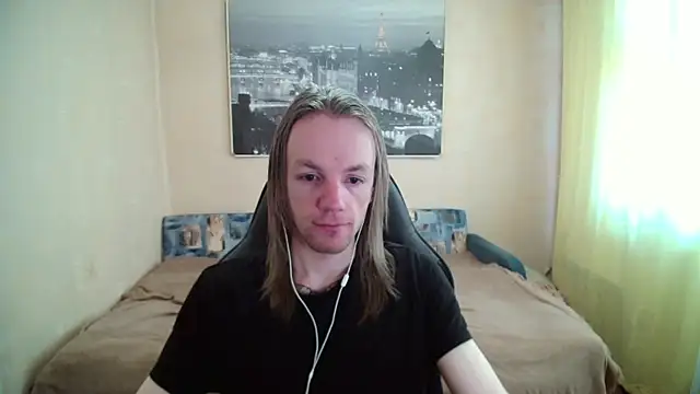 Snapshot of AdamDickens chatting on March 31, 2026, 6:15 am AdamDickens online show from March 31, 2026, 6:15 am