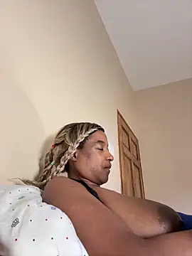 iriebusty online show from May 3, 2026, 12:05 am