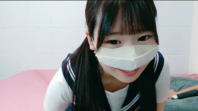 Hina-ooo online show from March 14, 2026, 2:12 pm