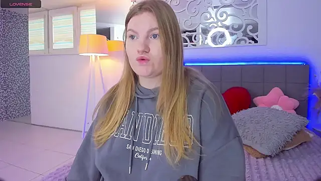 AshleyJoness online show from February 25, 2026, 6:13 am