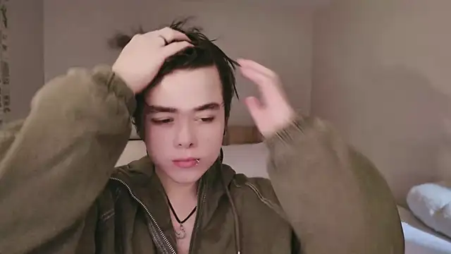 Snapshot of PaulTexx chatting on January 14, 2026, 6:33 pm PaulTexx online show from January 14, 2026, 6:33 pm