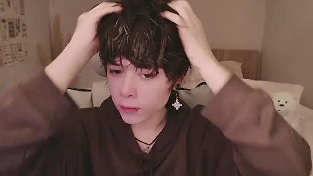 Snapshot of PaulTexx chatting on November 15, 2025, 12:31 pm PaulTexx online show from November 15, 2025, 12:31 pm