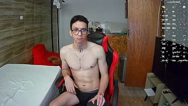 angelicious  online show from September 11, 2025, 11:21 am