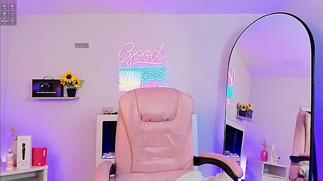 Alice Vixen online show from April 10, 2026, 12:12 pm