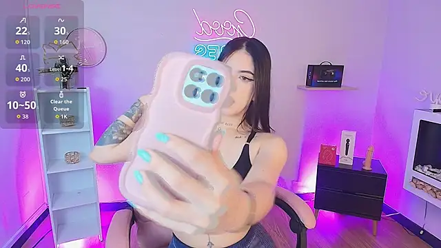 Snapshot of Alice_Vixen chatting on January 7, 2026, 12:32 pm Alice Vixen online show from January 7, 2026, 12:32 pm