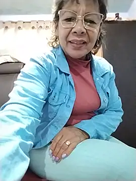 Snapshot of OliviaMorris1 chatting on May 31, 2026, 3:29 pm OliviaMorris1 online show from May 31, 2026, 3:29 pm