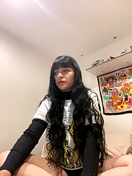 Abril thompson98 online show from October 29, 2025, 11:25 pm