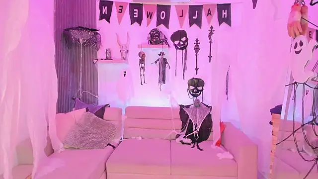 Snapshot of anuskah chatting on October 30, 2025, 7:44 pm anuskah online show from October 30, 2025, 7:44 pm