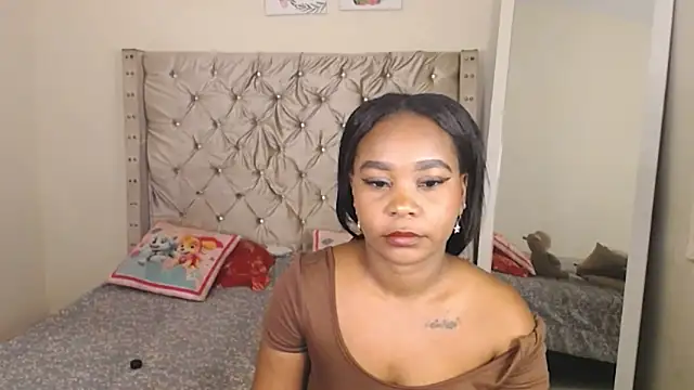 bonniebakerz1 online show from February 28, 2026, 3:28 am