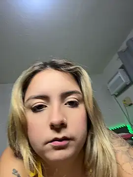 Snapshot of sophiemonroevip chatting on June 12, 2026, 11:41 am sophiemonroevip online show from June 12, 2026, 11:41 am