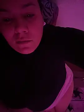 valen1891 online show from October 27, 2025, 6:20 pm