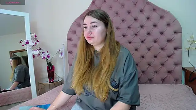 Snapshot of _Agata_ chatting on May 23, 2026, 6:01 am Agata online show from May 23, 2026, 6:01 am