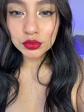 lunatorch online show from November 17, 2025, 11:36 am