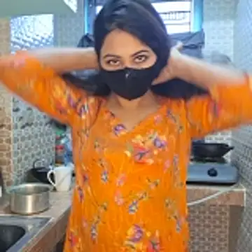 Bristy- online show from November 29, 2025, 2:23 am