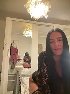 Snapshot of Islaymae_gilf chatting on March 21, 2026, 9:30 pm Islaymae gilf online show from March 21, 2026, 9:30 pm