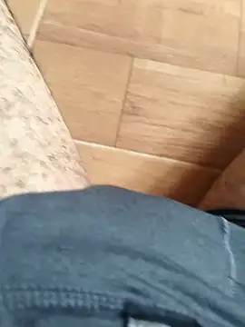 Snapshot of O_Mascarado_NK chatting on April 12, 2026, 1:36 pm O Mascarado NK online show from April 12, 2026, 1:36 pm