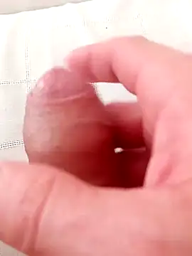 Snapshot of Kolarz1984 chatting on March 1, 2026, 2:06 pm Kolarz1984 online show from March 1, 2026, 2:06 pm