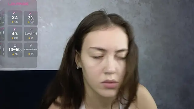 Snapshot of SaraMoren0 chatting on September 25, 2025, 1:22 am SaraMoren0 online show from September 25, 2025, 1:22 am