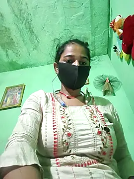 PIHU999 online show from November 2, 2025, 1:43 am