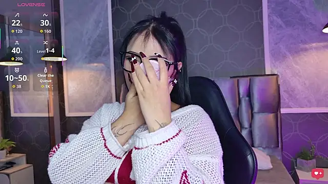 Snapshot of janetteJones_ chatting on December 19, 2025, 3:54 am janetteJones online show from December 19, 2025, 3:54 am