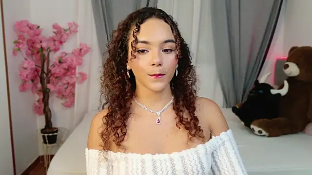 Snapshot of Taylor_Tina chatting on September 29, 2025, 10:48 pm Taylor Tina online show from September 29, 2025, 10:48 pm