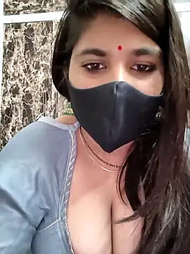 MISS RIYA14 online show from November 16, 2025, 5:45 am