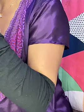 Snapshot of SEXY-SIMI-BHABI chatting on April 5, 2026, 4:02 pm SEXY-SIMI-BHABI online show from April 5, 2026, 4:02 pm