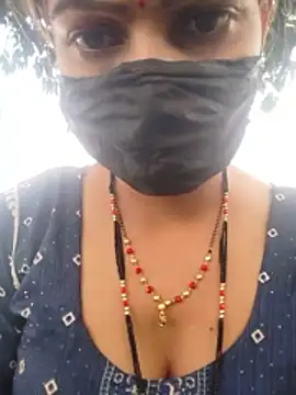 Snapshot of SEXY-SIMI-BHABI chatting on March 5, 2026, 11:29 am SEXY-SIMI-BHABI online show from March 5, 2026, 11:29 am