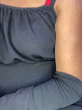 Snapshot of SEXY-SIMI-BHABI chatting on April 6, 2026, 8:48 am SEXY-SIMI-BHABI online show from April 6, 2026, 8:48 am