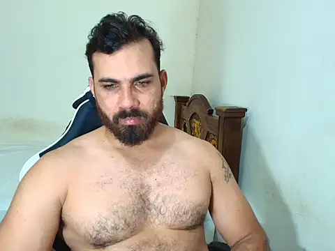 Snapshot of max_love255 chatting on November 30, 2025, 7:03 pm max love255 online show from November 30, 2025, 7:03 pm