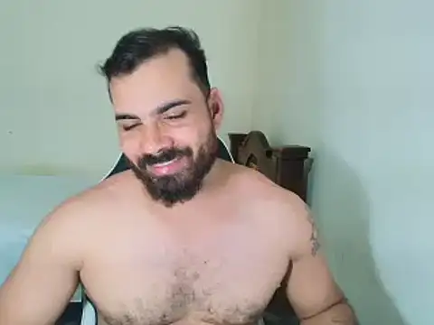 Snapshot of max_love255 chatting on October 5, 2025, 6:53 pm max love255 online show from October 5, 2025, 6:53 pm