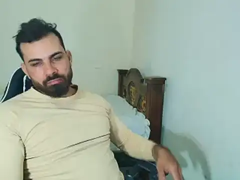 Snapshot of max_love255 chatting on October 10, 2025, 9:59 pm max love255 online show from October 10, 2025, 9:59 pm