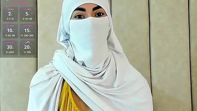 Snapshot of _Zahiira_ chatting on October 20, 2025, 12:06 pm Zahiira online show from October 20, 2025, 12:06 pm