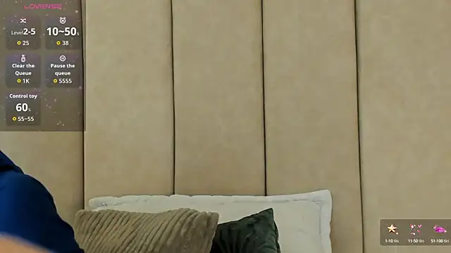 Snapshot of _Zahiira_ chatting on September 20, 2025, 11:37 am Zahiira online show from September 20, 2025, 11:37 am