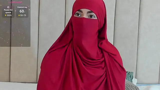 Snapshot of _Zahiira_ chatting on November 6, 2025, 12:09 pm Zahiira online show from November 6, 2025, 12:09 pm