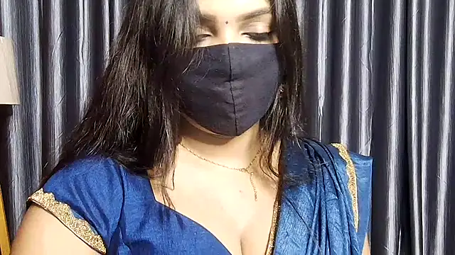 Snapshot of Webrowncouple chatting on October 10, 2025, 4:30 pm Webrowncouple online show from October 10, 2025, 4:30 pm