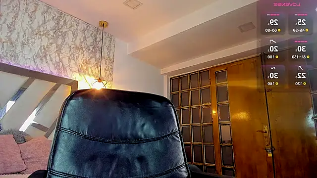 Snapshot of Aisha_poweer chatting on November 18, 2025, 2:27 am Aisha poweer online show from November 18, 2025, 2:27 am