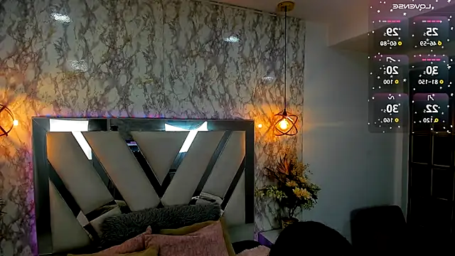 Snapshot of Aisha_poweer chatting on November 15, 2025, 2:37 am Aisha poweer online show from November 15, 2025, 2:37 am