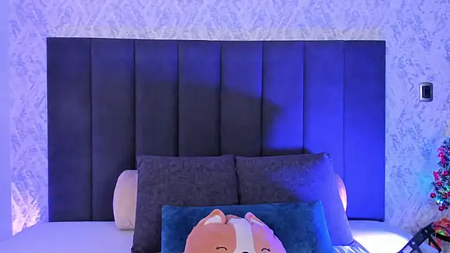 Snapshot of dana_hazze chatting on December 2, 2025, 6:53 pm dana hazze online show from December 2, 2025, 6:53 pm