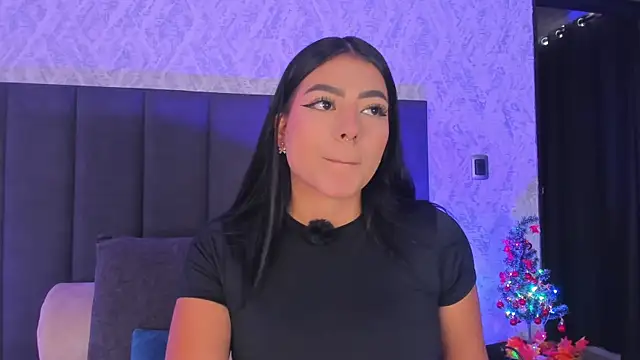 Snapshot of dana_hazze chatting on November 27, 2025, 8:42 pm dana hazze online show from November 27, 2025, 8:42 pm