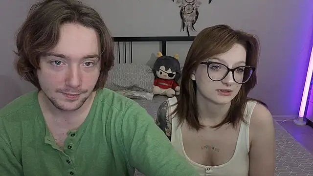 Snapshot of ellen_and_danny chatting on November 18, 2025, 5:05 pm ellen and danny online show from November 18, 2025, 5:05 pm