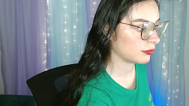 Camila Ord online show from October 13, 2025, 7:37 pm