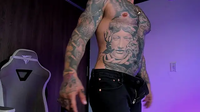 natevillage online show from October 3, 2025, 10:11 pm