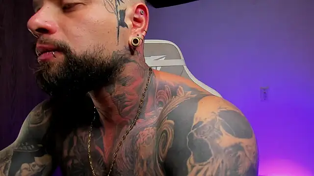 natevillage online show from September 9, 2025, 3:05 am