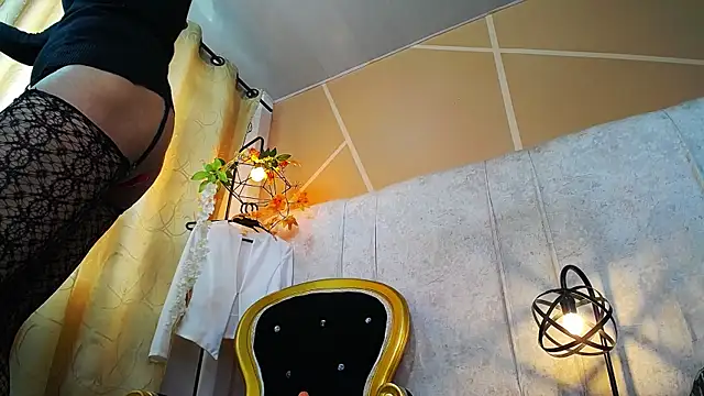 brendaliive online show from November 4, 2025, 7:50 pm